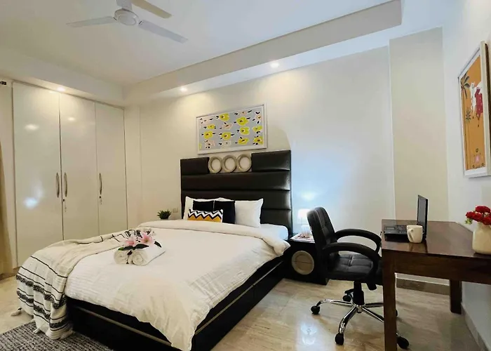 Bluo 3Bhk - M Block Market @ Greater Kailash
